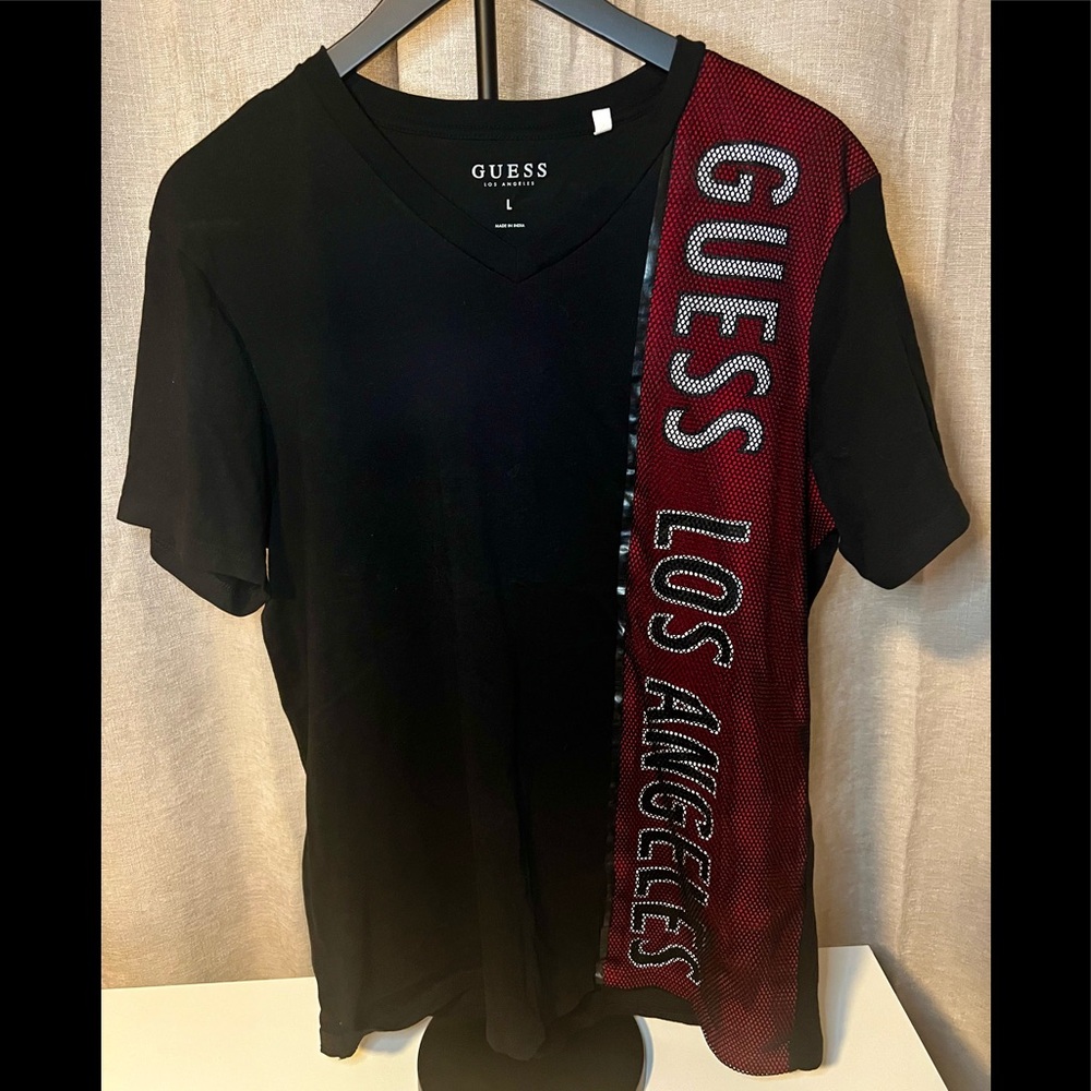 Guess men’s large shirt